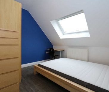 5 Bed - Bramble Street - 5 Bedroom 5 Bathroom Student Apartment, Fu... - Photo 4