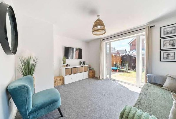 Cowslip Drive, Bishops Cleeve, Cheltenham, Gloucestershire, GL52 - Photo 1