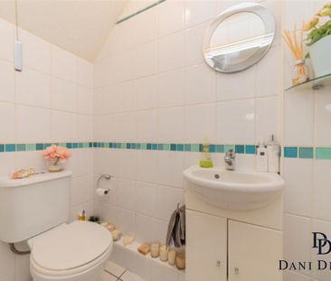 3 bedroom semi-detached house to rent - Photo 4