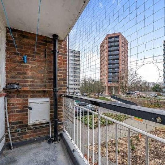 Prospect Ring, East Finchley, N2 - Photo 1
