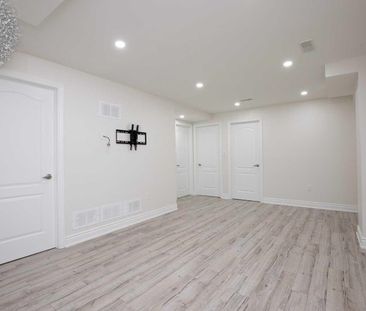 For Lease - 42 Rising HIll Ridge Unit# BASEMENT UNIT, Brampton, Ont... - Photo 2