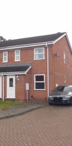 31 Hailstone Drive, Northallerton, DL6 1SP - Photo 2