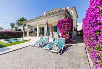 Carrer de Ses Xarxes, 20, 07400 Alcúdia, Illes Balears, Spain, Alcúdia, Balearic Islands 07400