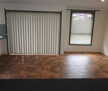 32/910 Canterbury Road, Box Hill VIC 3128 - Townhouse For Rent | Do... - Photo 3