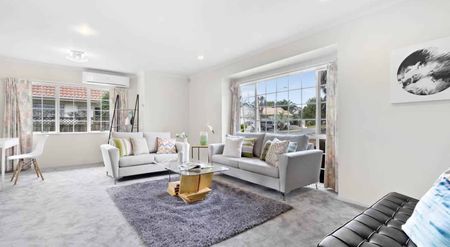 Highland Park Gem!!! - Photo 2