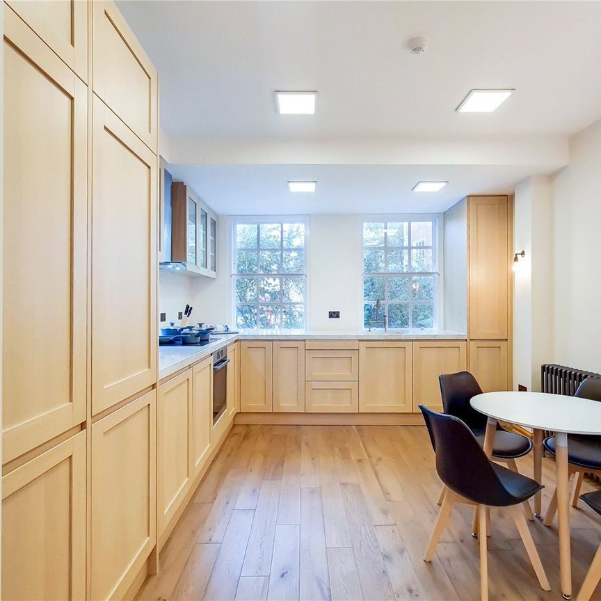 Romney Street, London, SW1P - Photo 1