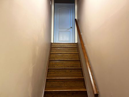 For Lease - 249 Kennedy Street, Aurora, Ontario - Photo 5