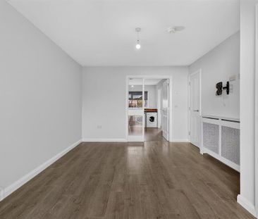 16 Park Avenue Heights, Belfast, BT4 1SH - Photo 2