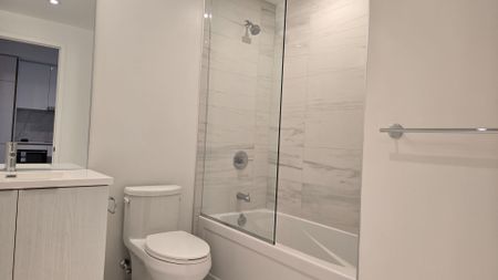 For Lease - 8 Interchange Way Unit# 1208, Vaughan, Ontario - Photo 4