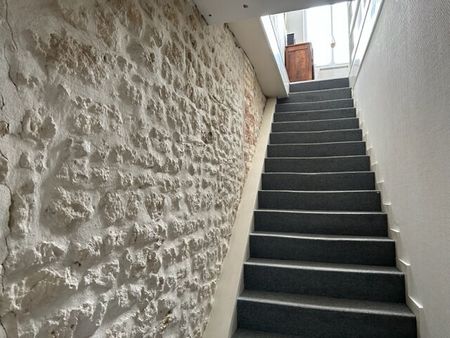 Location appartement 3 pièces, 78.85m², Rochefort - Photo 2