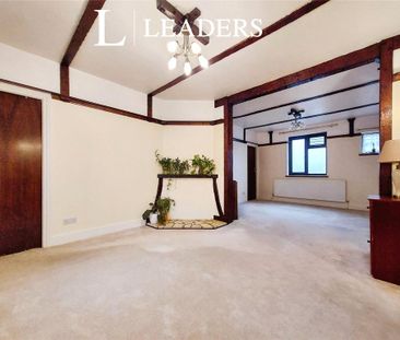 2 bedroom bungalow to rent - Photo 1