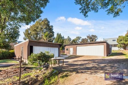 Convenient Living in the Heart of Flora Hill - Photo 5
