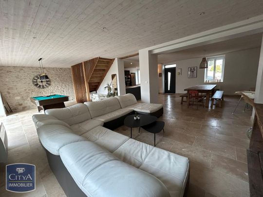 Location Maison 5 pièces 140m² CASTELJALOUX 47700 - Photo 1