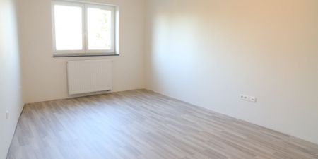 Woning te huur in Koninksem voor € 1.250 met 3 slaapkamers - Photo 2