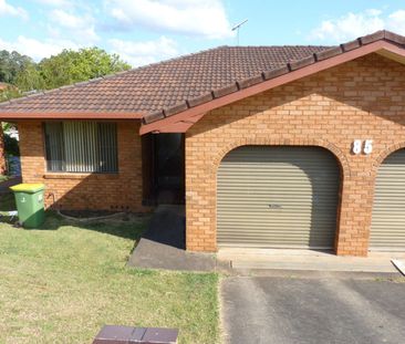 2 BEDROOM DUPLEX + LARGE RUMPUS - Photo 2