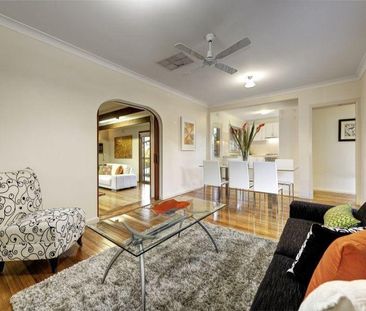 43 Highview Drive, Doncaster - Photo 3