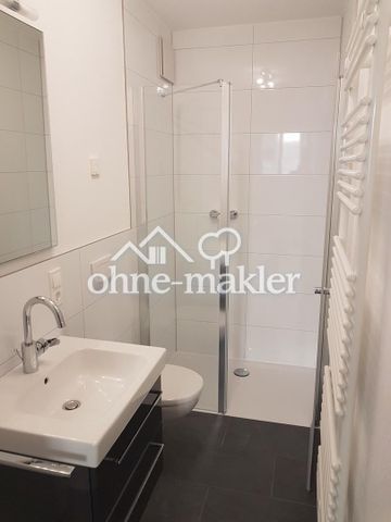 Ab 01.05. kernsanierte moderne 1-Zimmerwohnung ruhige Altstadtlage ohne Stellplatz - Photo 5