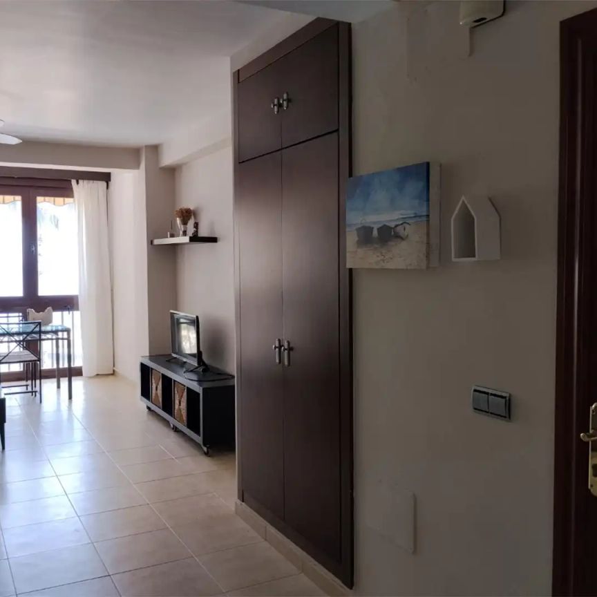 Piso de alquiler en Paseo Marítimo Ciudad de Melilla, 17, La Malagueta - Monte Sancha - Photo 1