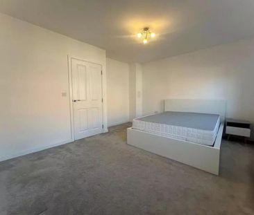 3 bedroom terraced house to rent - Photo 6