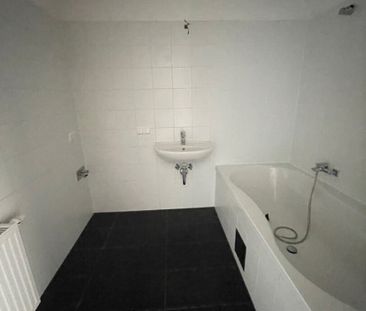 Geförderte Wohnung mit Balkon, Tiefgaragenplatz & Miete-Kaufoption - Photo 5