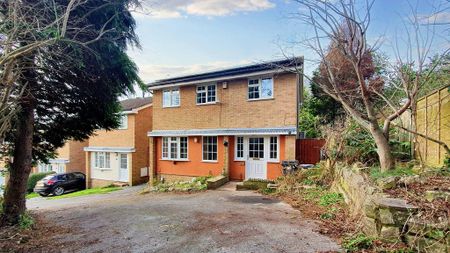 4 bedroom detached house to rent - Photo 5