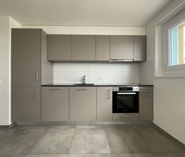 Appartement 3.5 pièces à CHF 1'590.-/mois charges comprises - Photo 2