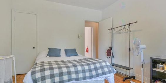 4 1/2 à Louer Pour Juillet Chauffé CDN - Photo 3