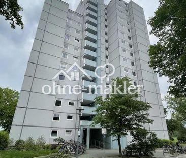 Renovierte Wohnung mit Panoramablick - Photo 1