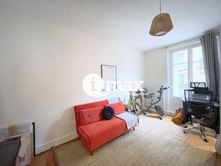 Location Appartement COURBEVOIE - - Photo 2