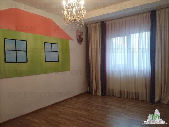 Vila cocheta 4 camere de inchiriat zona linistita, Popesti L - Fotografie 1