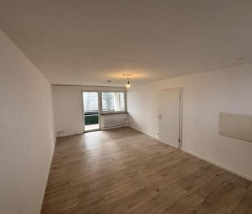 ++ Helle 3-Zimmer-Wohnung mit Balkon auf dem Mittelrain in Heidenhe... - Photo 1