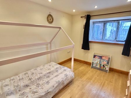 2 bedroom Two Bedroom Barn Conversion to rent - Photo 3