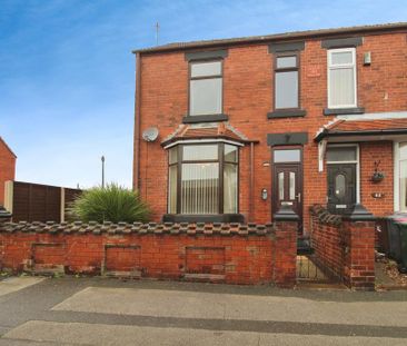 3 bedroom semi-detached house to rent - Photo 3