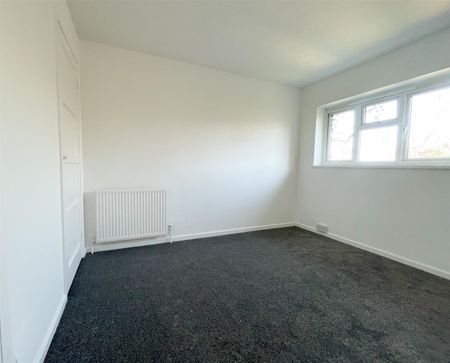 Southfield, Polegate - Photo 3