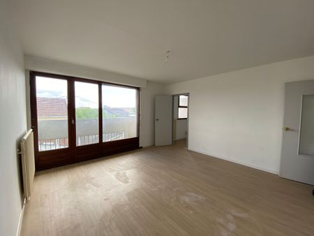 Location Appartement 2 pièces 42m² MARMANDE 47200 - Photo 2