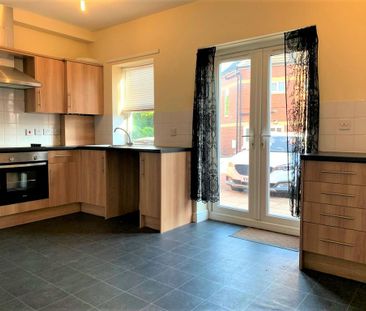 2 bedroom apartment to rent - Photo 4