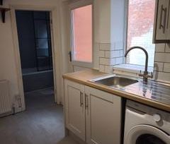 Newcastle upon Tyne - Photo 6