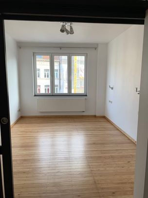 Appartement te huur - Foto 1