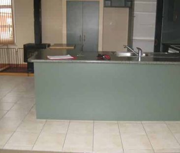 House on Harper - Photo 4