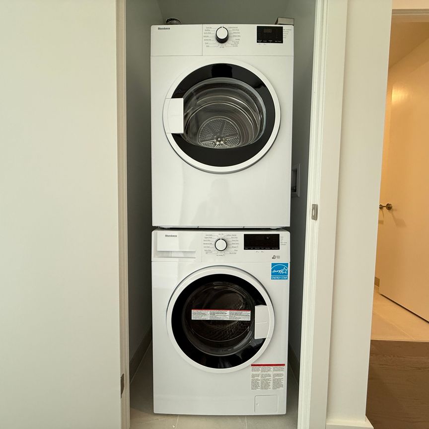 For Lease - 6 Greenbriar Road Unit# 1014, Toronto, Ontario - Photo 1