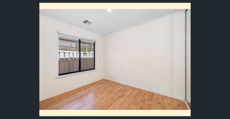 Spacious Living in the Heart of Windsor Gardens - Photo 5