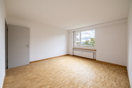 "Grosszügige 5.5 Zimmerwohnung in Bellikon" - Photo 2