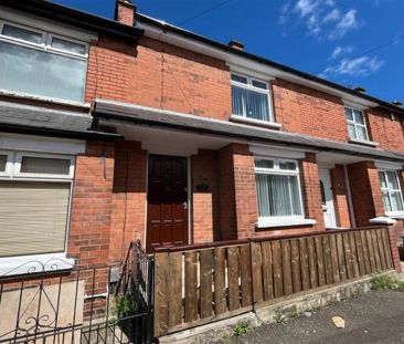 12 Willowfield Parade - Photo 1