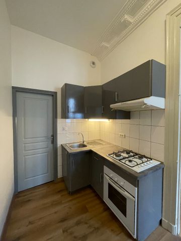 Location appartement 3 pièces, 69.00m², Fontenay-le-Comte - Photo 4