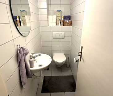 "Grosse 2-Zimmerwohnung im Gundeli nahe Bahnhof SBB zu vermieten" - Photo 3