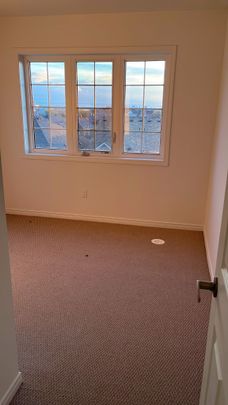 For Lease - 4360 Ebenezer Road, Brampton, Ontario - Photo 1