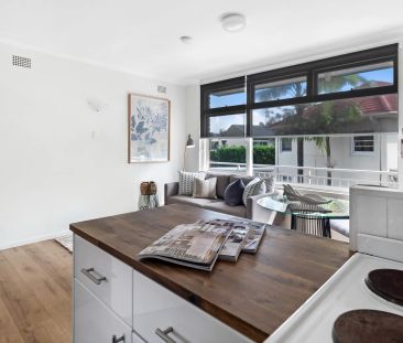 Sun-Drenched Coastal Living in the Heart of Manly - Photo 2