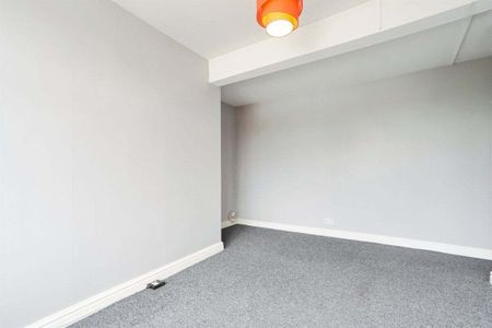 Roundhay Mount, Leeds - Photo 4