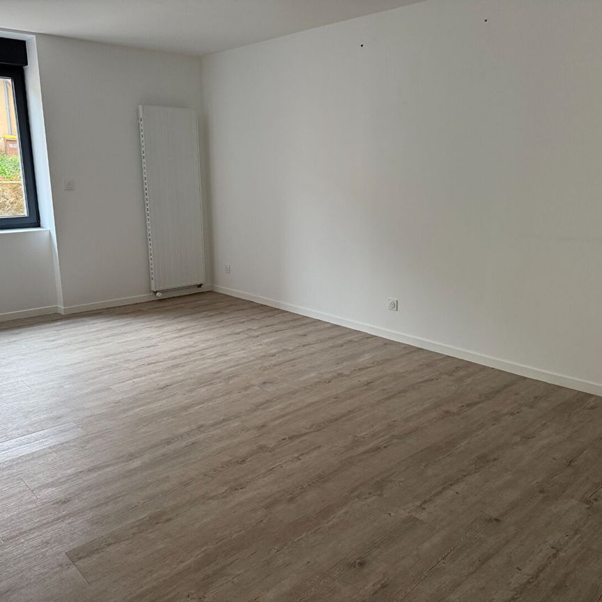 Location Maison 4 pièces 99m² - Photo 1