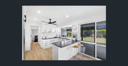 Relaxed Coastal Living in the Heart of Minyama - Photo 2